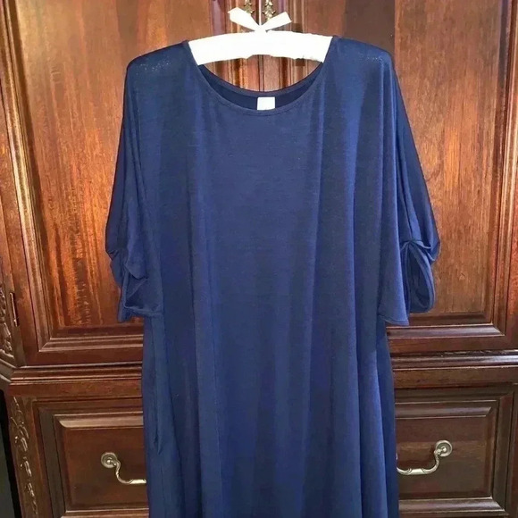 42pops Dresses & Skirts - 42POPS NAVY SHIFT DRESS SIZE L/XL
